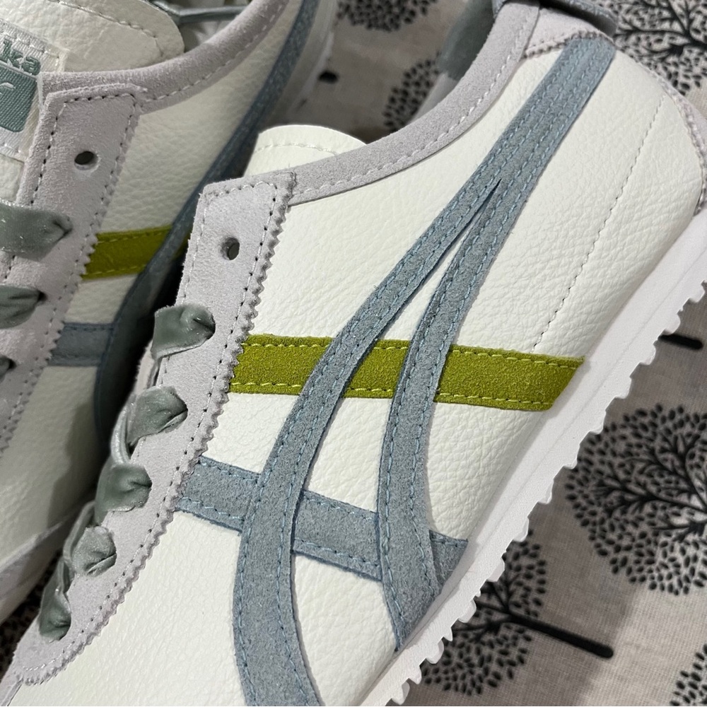 Onitsuka Tiger by Asics Women's White & Light Green Retro Sneakers - Picture 6 of 10